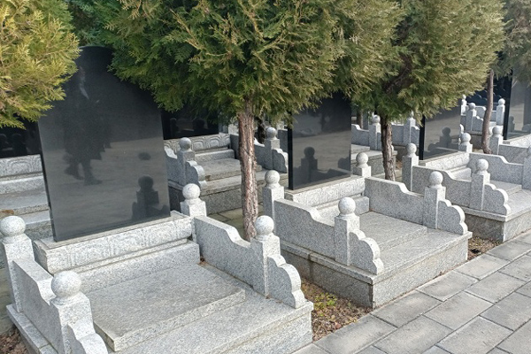 杭州陵园网推动“忌谈生死”旧俗，助力殡仪行业开展生命教育渐成常态